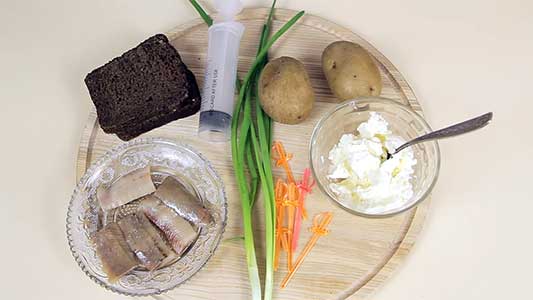  Рецепт круглого канапе с селёдкой и картошкой